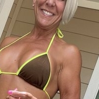 1fitmilf Meztelen