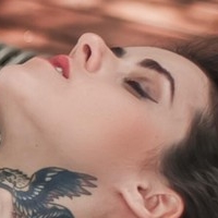 Adriella Stormovski Meztelen