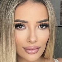 Aída Tomorrow Meztelen