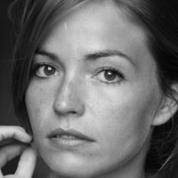 Alba Jose Meztelen