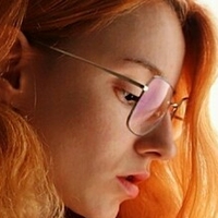 Alexandra Meztelen