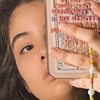 Alguem Conhece Meztelen