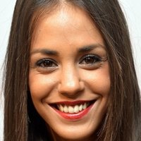 Alice Belaïdi Meztelen