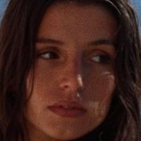 Alice Llenas Meztelen