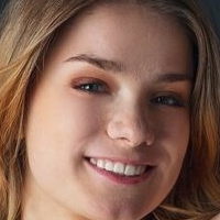 Alice Nekrasova Meztelen