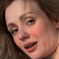 Alice Shea Meztelen