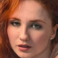 alicepreuoston Meztelen