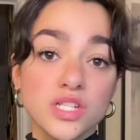 Ally Anna Maria Meztelen