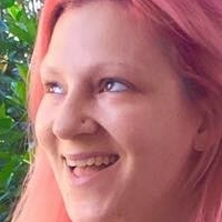 Aluna Nova Meztelen