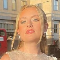 Amelia Dimoldenberg Meztelen