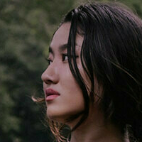 Amelie Qin Meztelen