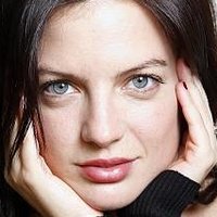 Anat Klausner Meztelen