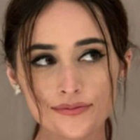 Andra Gogan Meztelen