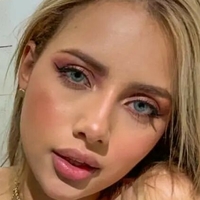 Angie Marin Meztelen