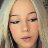 angiedemko1 Meztelen