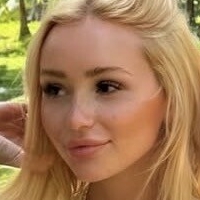 Annika Gruber Meztelen