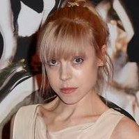 Antonia Campbell-Hughes Meztelen