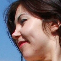 Aria Vivian Meztelen