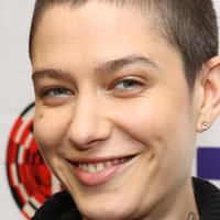 Asia Kate Dillon Meztelen