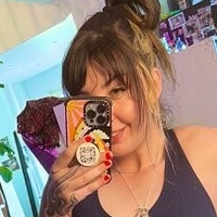 Aus Sarah Meztelen