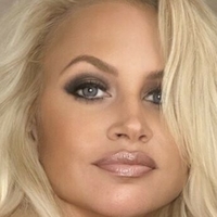 AvaLynn Daniels Meztelen