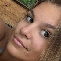 Avery Leigh Meztelen