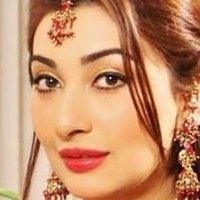 Ayeshan Khan Meztelen