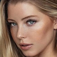 Baskin Champion Meztelen