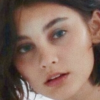 Bec Lauder Meztelen