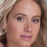 Bethany Dempsey Meztelen