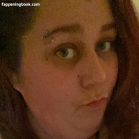 blue-eyedbabe12 Meztelen
