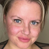 Bouncyrosie Meztelen