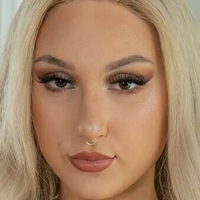 brazzers Meztelen
