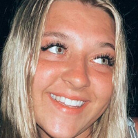Brielle Ryan Meztelen