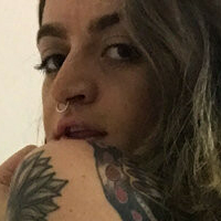 Brizza Meztelen