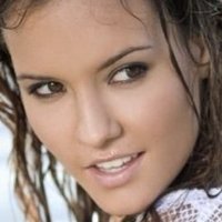 Brooke Bayless Meztelen