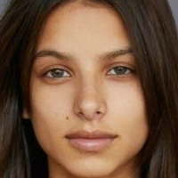 Bruna Lírio Meztelen