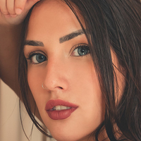 Brunna Ruvira Meztelen