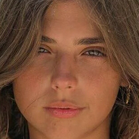 Carmen Arrufat Meztelen