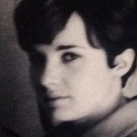 Carol Dark Meztelen