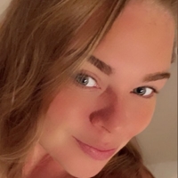 Cecily Chapman Meztelen