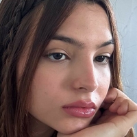 Clarissa Pavie Meztelen