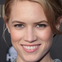 Cody Horn Meztelen