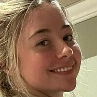 Courtney Kuhnel Fanfix Meztelen