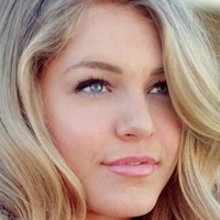 Courtney Tailor Meztelen