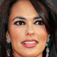 Cucinotta Meztelen