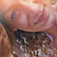 curly_sue_trip Meztelen