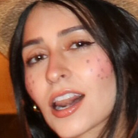 Daniela Mora Meztelen