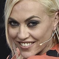 Daniella Blume Meztelen