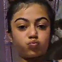 deedee Meztelen